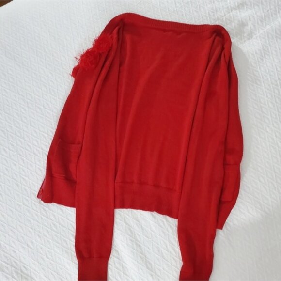 Super Chic Vintage 90s Knit Red Cardigan With Pockets/Flower Broach - Picture 6 of 15